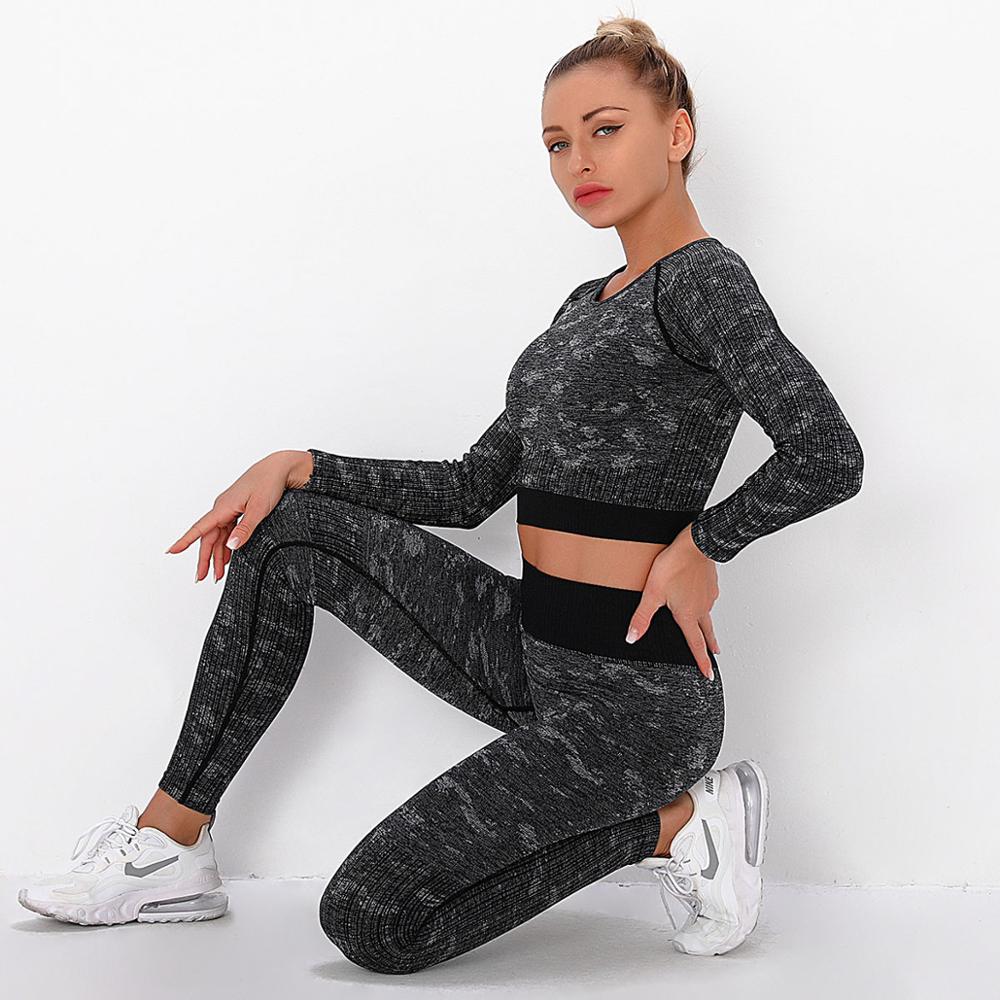 Yoga Sweat Suit – 3-teiliges Fitness-Set – Ansicht 6 – VYROX
