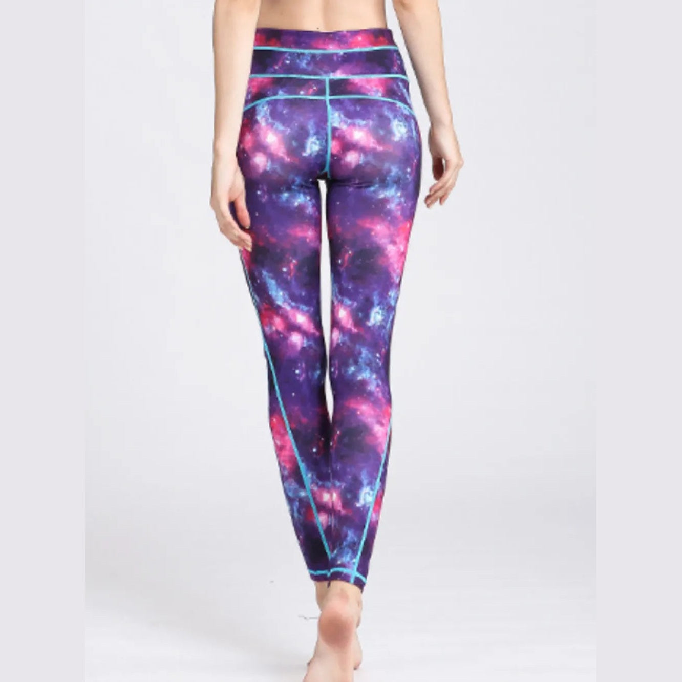 Bedruckte, hochgeschnittene Sportleggings Detailansicht – VYROX