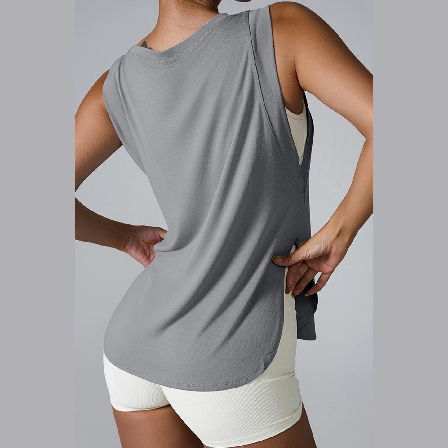 Tanktop mit geschlitztem Rundhalsausschnitt – Ansicht 9 – VYROX