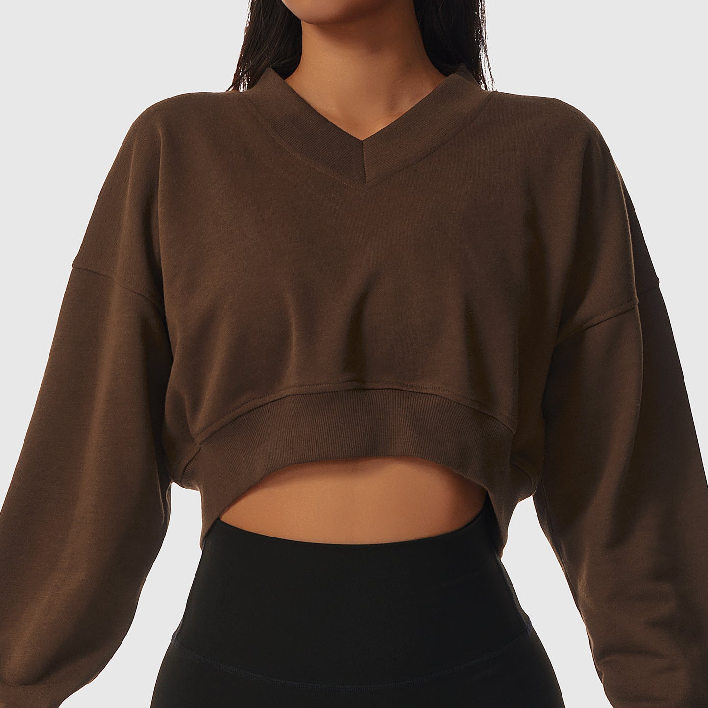 Loose Sports Sweater mit V-Ausschnitt Produktbild – VYROX