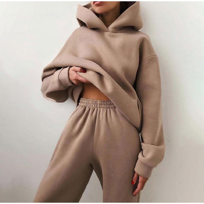Damen Oversized Tracksuit mit Fleece Produktbild – VYROX