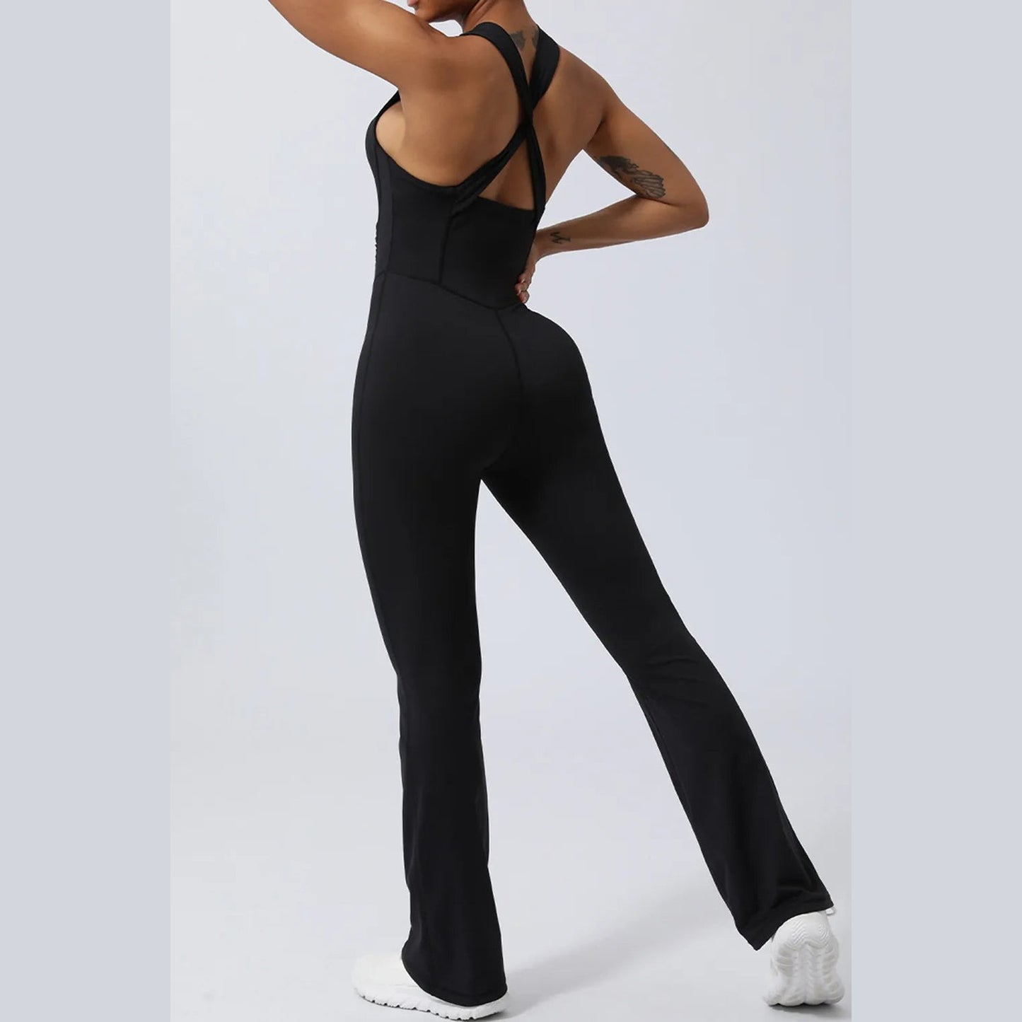 Ärmelloser Jumpsuit mit gekreuzten Trägern – Ansicht 7 – VYROX