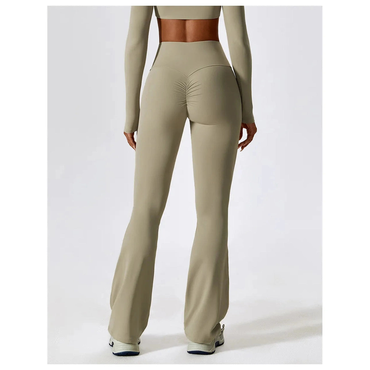 Hip- & Butt-Lifting Flared Leggings Produktbild – VYROX