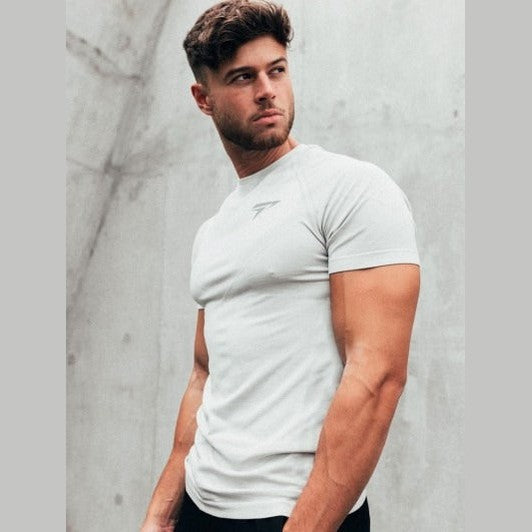 Slim-Fit Running T-Shirt Detailansicht – VYROX