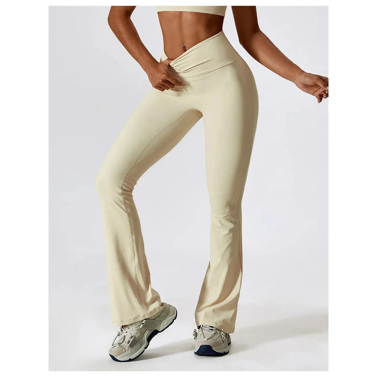Hip- & Butt-Lifting Flared Leggings – VYROX Fitnesswear