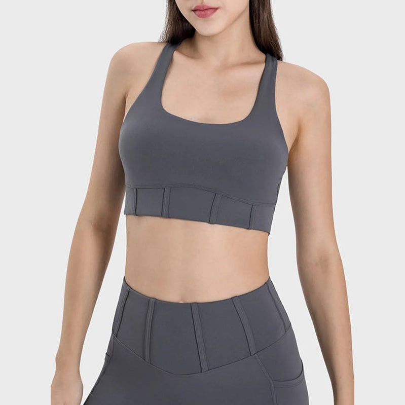 Aktives Tanktop mit quadratischem Ausschnitt und breiten Trägern – VYROX Fitnesswear