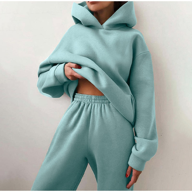 Damen Oversized Tracksuit mit Fleece – VYROX Fitnesswear
